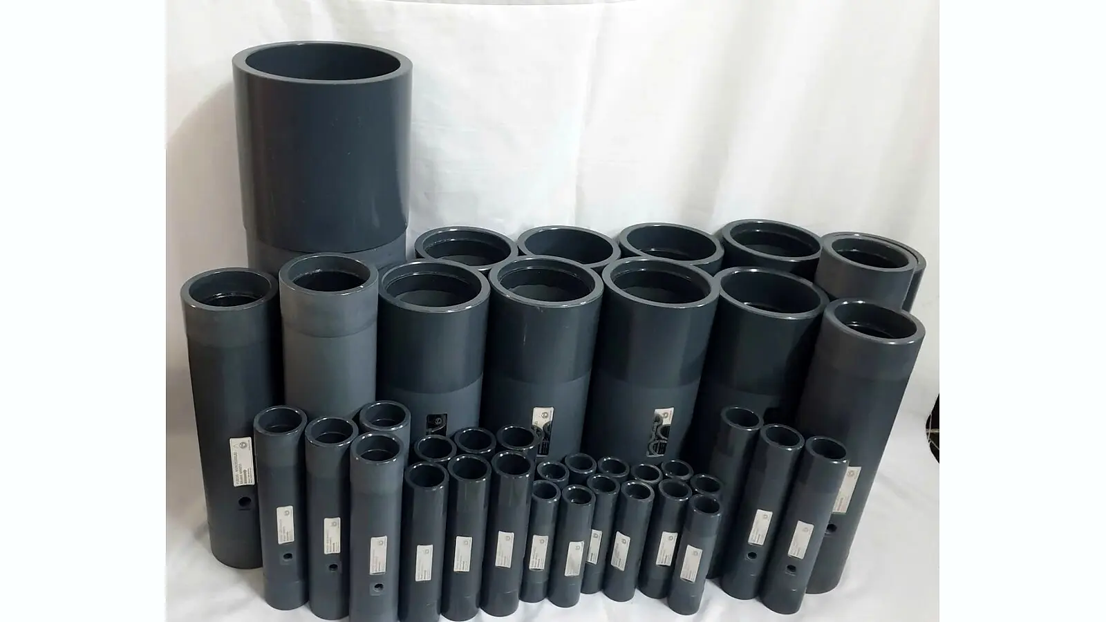 Puroxi nano bubble nozzles arranged by size for different water-flow requirements.
